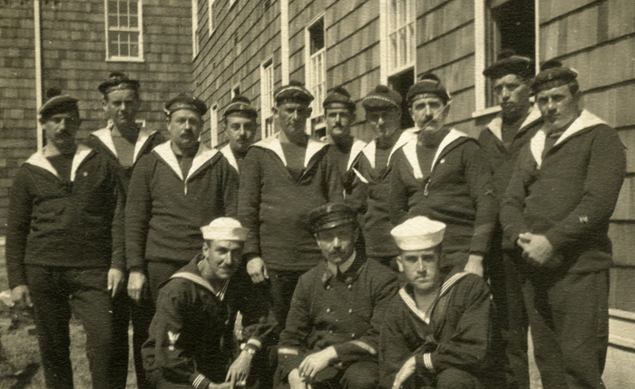 New London, French sailors