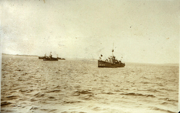 Chasers at sea