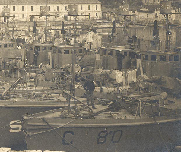 Submarine Chaser SC 385 marked as C 80